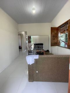 Casa mobiliada com piscina em área gourmet na caueira