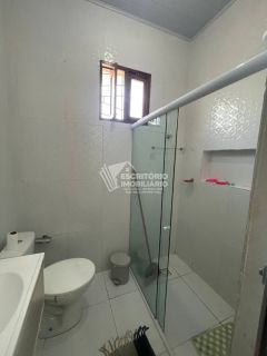 Casa mobiliada com piscina em área gourmet na caueira