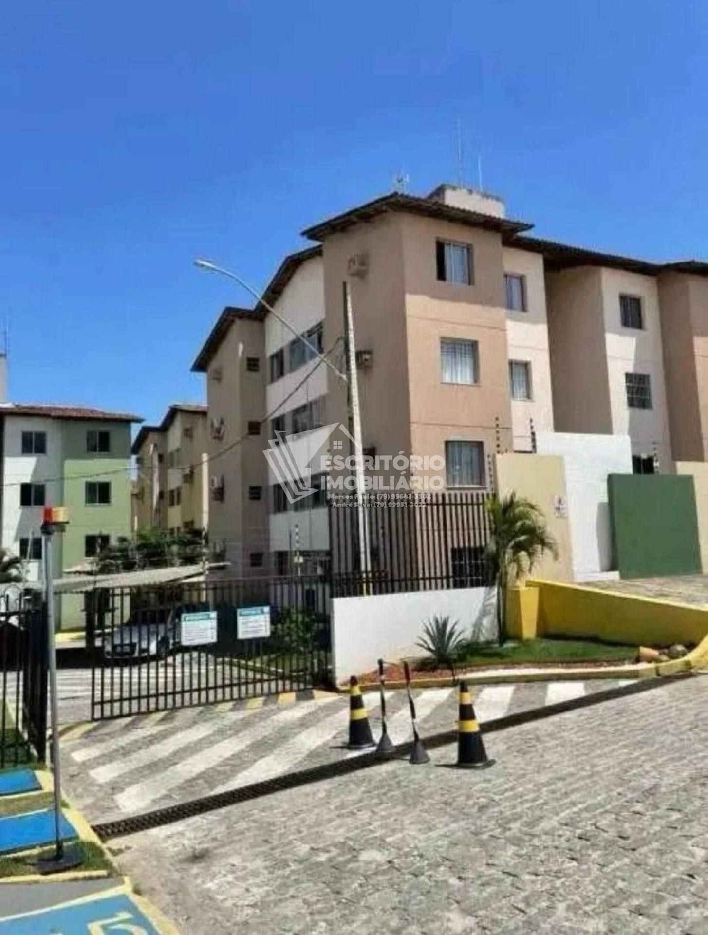 Apartamento no condomínio Rivera club-olaria