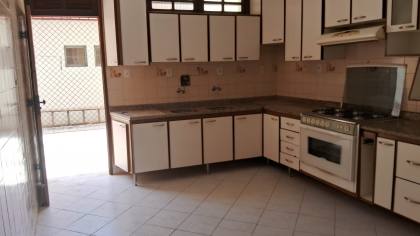 Casa - Bairro Suissa