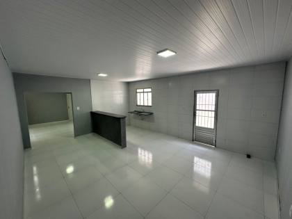 Casa no Bugio - Recém Reformada