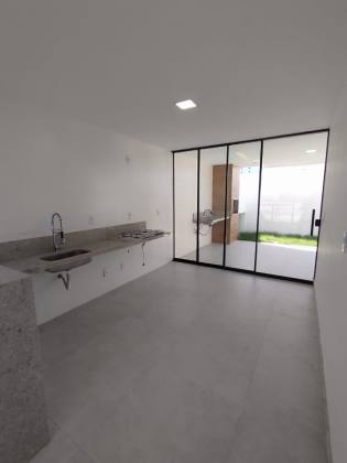 Casa à Venda – Condomínio Padang