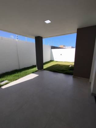 Casa à Venda – Condomínio Padang