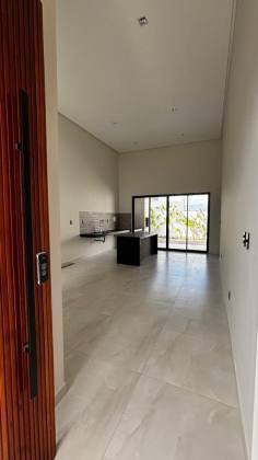 Casa Térrea à Venda – Condomínio Padang