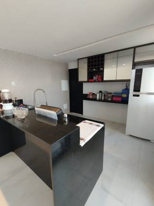 Casa à Venda – Condomínio Malui Residence