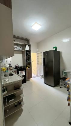 Casa à Venda – Bairro Luzia, Aracaju/SE