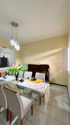 Casa à Venda – Bairro Luzia, Aracaju/SE