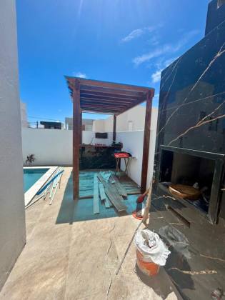 Casa à Venda – Condomínio Residencial Maluí