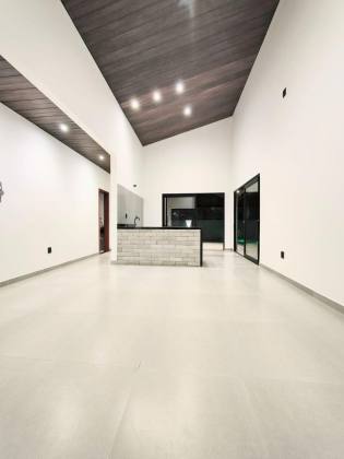 Casa á venda no Maluí Residence