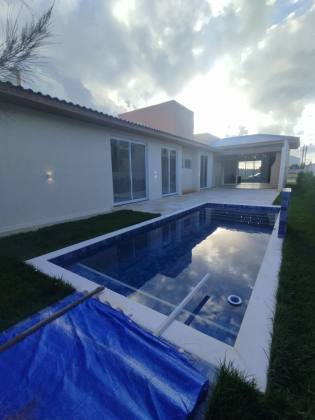 Casa á venda no condomínio Villa Al Mare