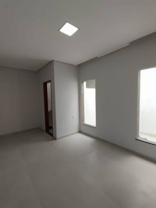 Casa á venda no centro Barra dos Coqueiros