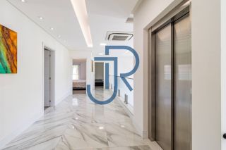 Casa a venda com 4 suites no Residencial Fazenda SerrAzul I em Itupeva/SP