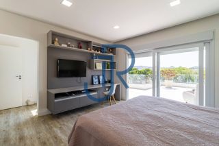 Casa a venda com 4 suites no Residencial Fazenda SerrAzul I em Itupeva/SP