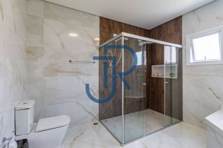 Casa a venda com 4 suites no Residencial Fazenda SerrAzul I em Itupeva/SP