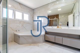 Casa a venda com 4 suites no Residencial Fazenda SerrAzul I em Itupeva/SP