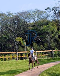 Terreno a venda 1017m² no Residencial Fazenda SerrAzul em Itupeva/SP