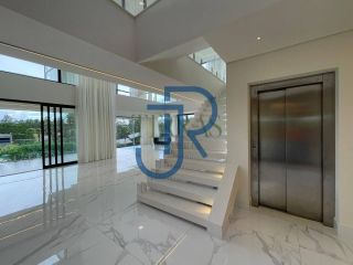 Casa a venda com 5 suites no Residencial Fazenda SerrAzul 1 em Itupeva/SP