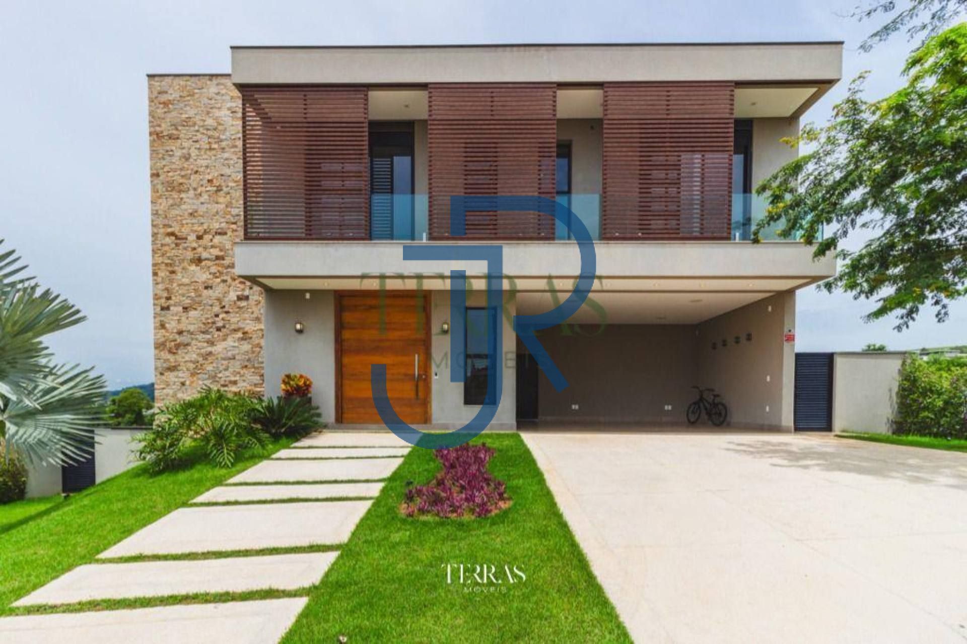 Casa a venda com 5 suites no Residencial Fazenda SerrAzul 2 em Itupeva/SP