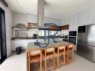 Casa a venda com 3 suites no Residencial Fazenda SerrAzul 2 em Itupeva/SP