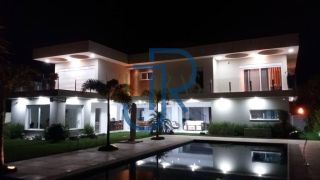 Casa à venda com 4 suítes no Residencial Fazenda SerrAzul I