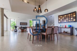 Casa a venda com 6 suites no Residencial Fazenda SerrAzul 2 em Itupeva/SP