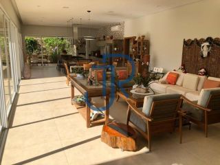 Casa a venda com 6 suites no Residencial Fazenda SerrAzul 1 em Itupeva/SP