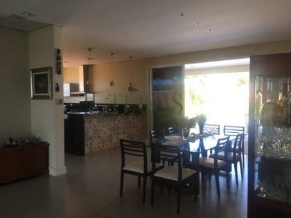 Casa a venda com 4 suites no Residencial Fazenda SerrAzul 1 em Itupeva/SP