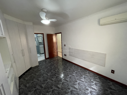 Casa Para Vender com 2 quartos 3 suítes no bairro Jardim Europa em Sorocaba