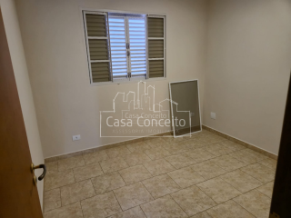 Sobrado Para Vender com 3 quartos 1 suíte com closet no bairro Jardim Simus em Sorocaba