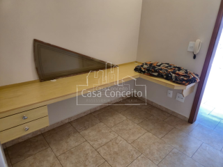 Sobrado Para Vender com 3 quartos 1 suíte com closet no bairro Jardim Simus em Sorocaba