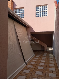 Sobrado Para Vender com 3 quartos 1 suíte com closet no bairro Jardim Simus em Sorocaba