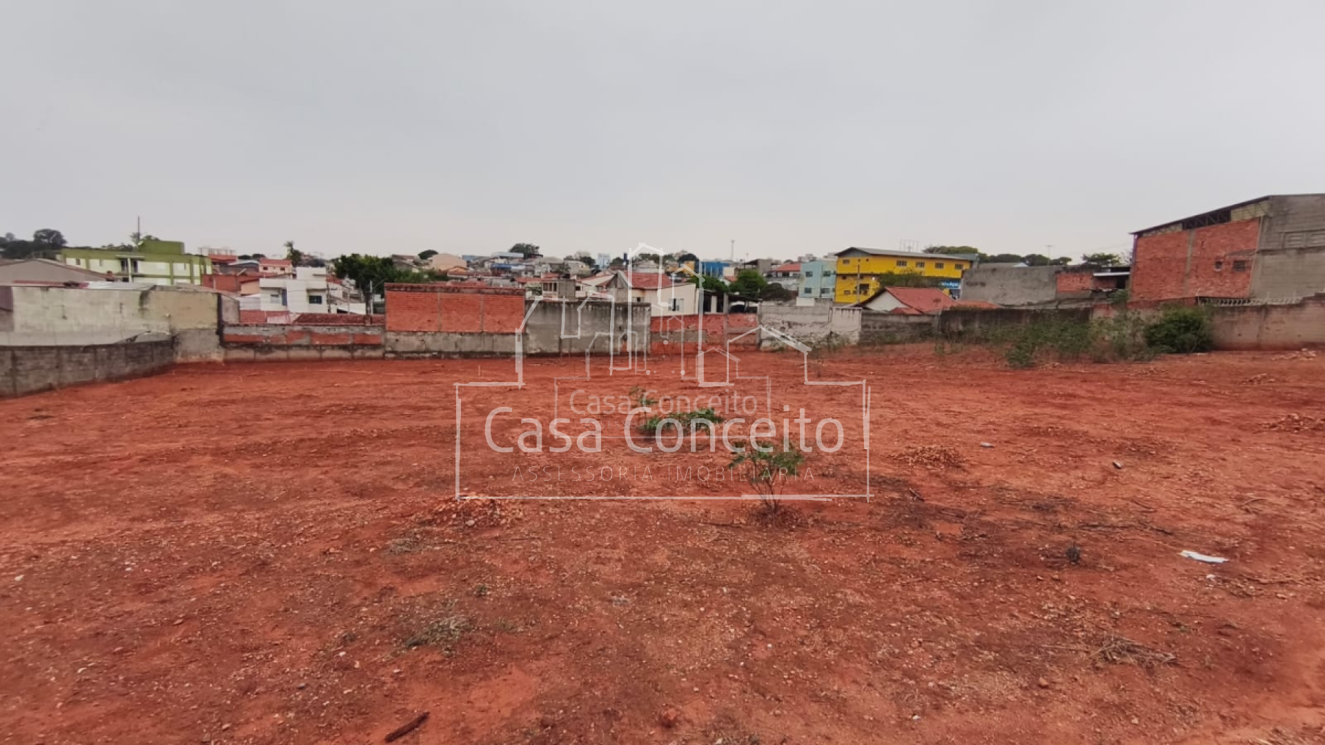 Lote / Terreno de Bairro Para Vender no bairro Recreio Marajoara em Sorocaba