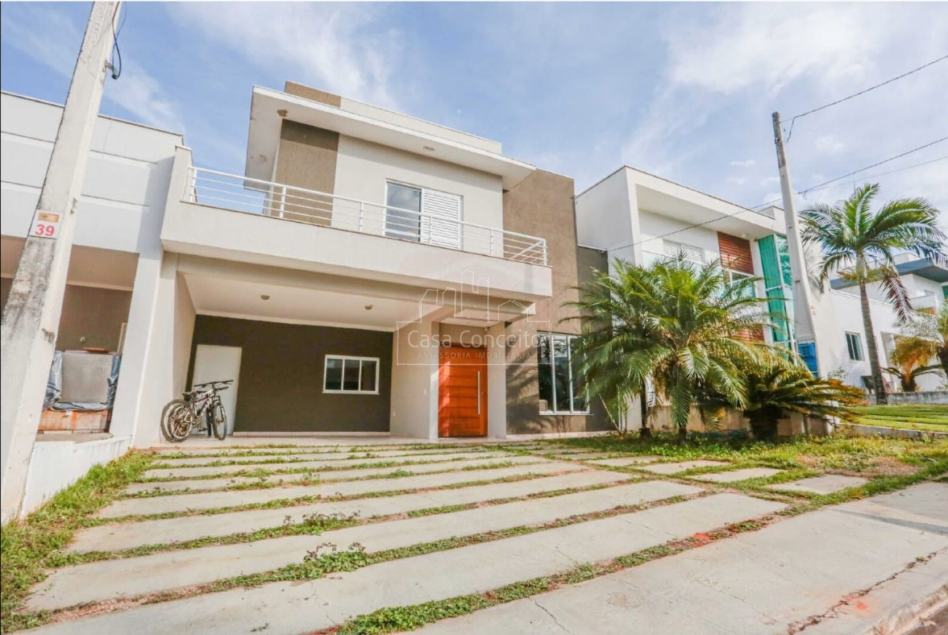 Casa de Condomínio Para Vender com 4 quartos 1 suítes no bairro Loteamento Dinorá Rosa em Sorocaba