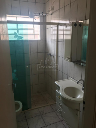 Casa Para Vender com 2 quartos no bairro Jardim Simus em Sorocaba