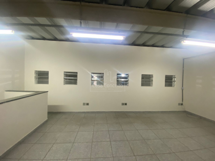 Galpão / Depósito / Armazém Para Alugar com 1 quartos no bairro Jardim Piazza di Roma I em Sorocaba