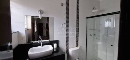 Casa Para Vender com 3 quartos 1 suítes no bairro Vila Trujillo em Sorocaba