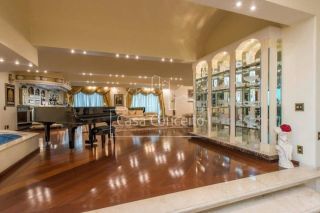 Casa de Condomínio Para Vender com 6 quartos 6 suítes no bairro Parque Reserva Fazenda Imperial em Sorocaba