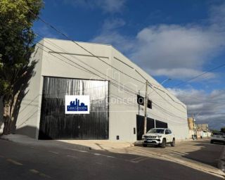 Galpão Para Alugar no bairro Vila São Jorge em Sorocaba