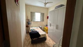 Casa Para Vender com 2 quartos no bairro Jardim Santa Lúcia em Sorocaba