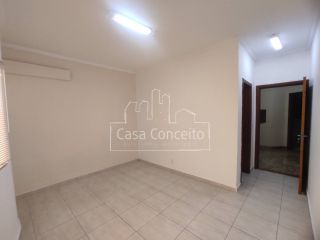 Imóvel Comercial Para Alugar no bairro Santa Terezinha em Sorocaba