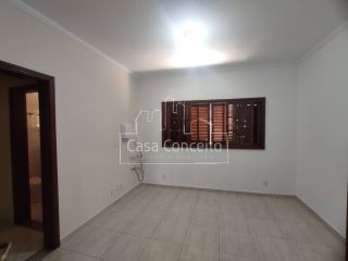 Imóvel Comercial Para Alugar no bairro Santa Terezinha em Sorocaba