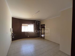 Imóvel Comercial Para Alugar no bairro Santa Terezinha em Sorocaba