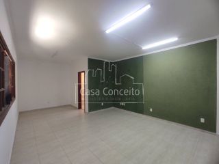 Imóvel Comercial Para Alugar no bairro Santa Terezinha em Sorocaba