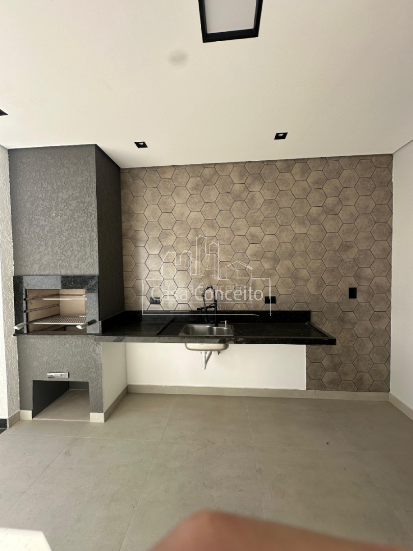 Casa de Condomínio Para Vender com 3 quartos no bairro Jardim Novo Horizonte em Sorocaba