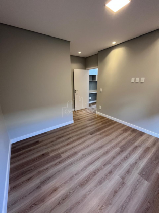 Casa de Condomínio Para Vender com 3 quartos 1 suítes no bairro Green Valley em Votorantim