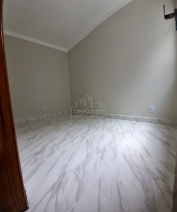 Casa Para Vender com 2 quartos no bairro Jardim Santa Marta em Sorocaba