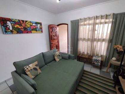 Casa Para Vender com 3 quartos no bairro Centro em Votorantim