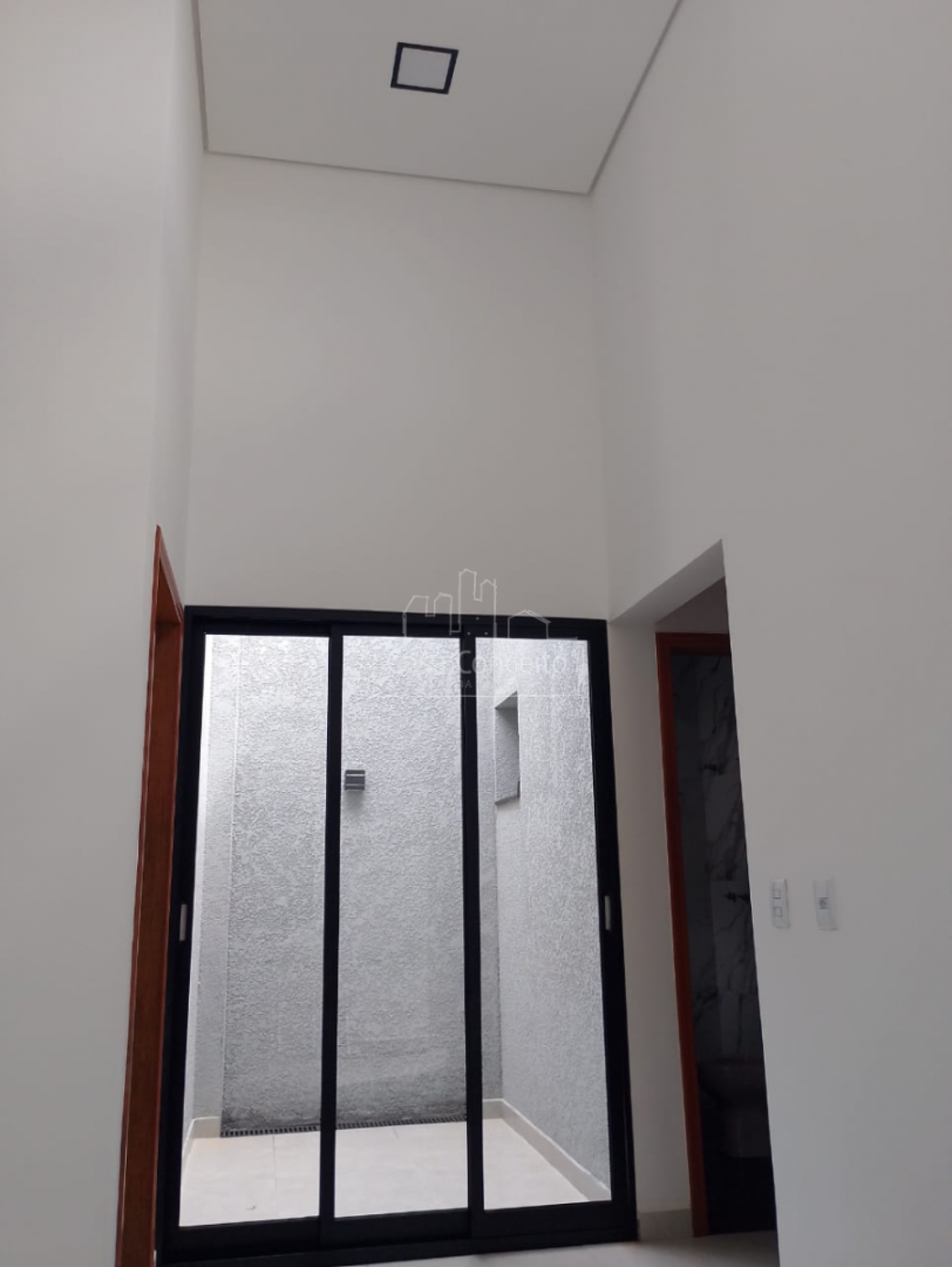 Casa de Condomínio Para Vender com 3 quartos 1 suítes no bairro Jardim Wanel Ville IV em Sorocaba