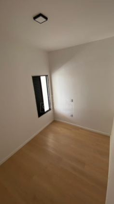 Casa de Condomínio Para Vender com 3 quartos 1 suítes no bairro Jardim Wanel Ville IV em Sorocaba