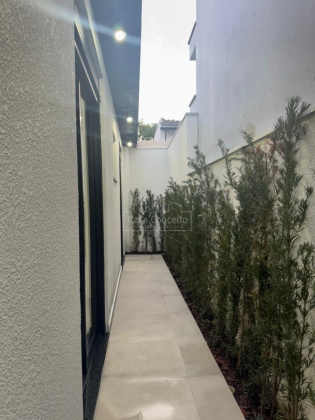 Casa de Condomínio Para Vender com 03 quartos 1 suítes no bairro Jardim Novo Horizonte em Sorocaba